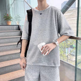Men's Casual Two-Piece Set: Short Sleeve T-Shirt & Shorts