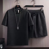 Men's Casual Two-Piece Set: Short Sleeve T-Shirt & Shorts